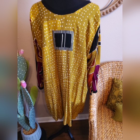 Lyng Stylish Multicolor Button Front Women's Top - Picture 7 of 9